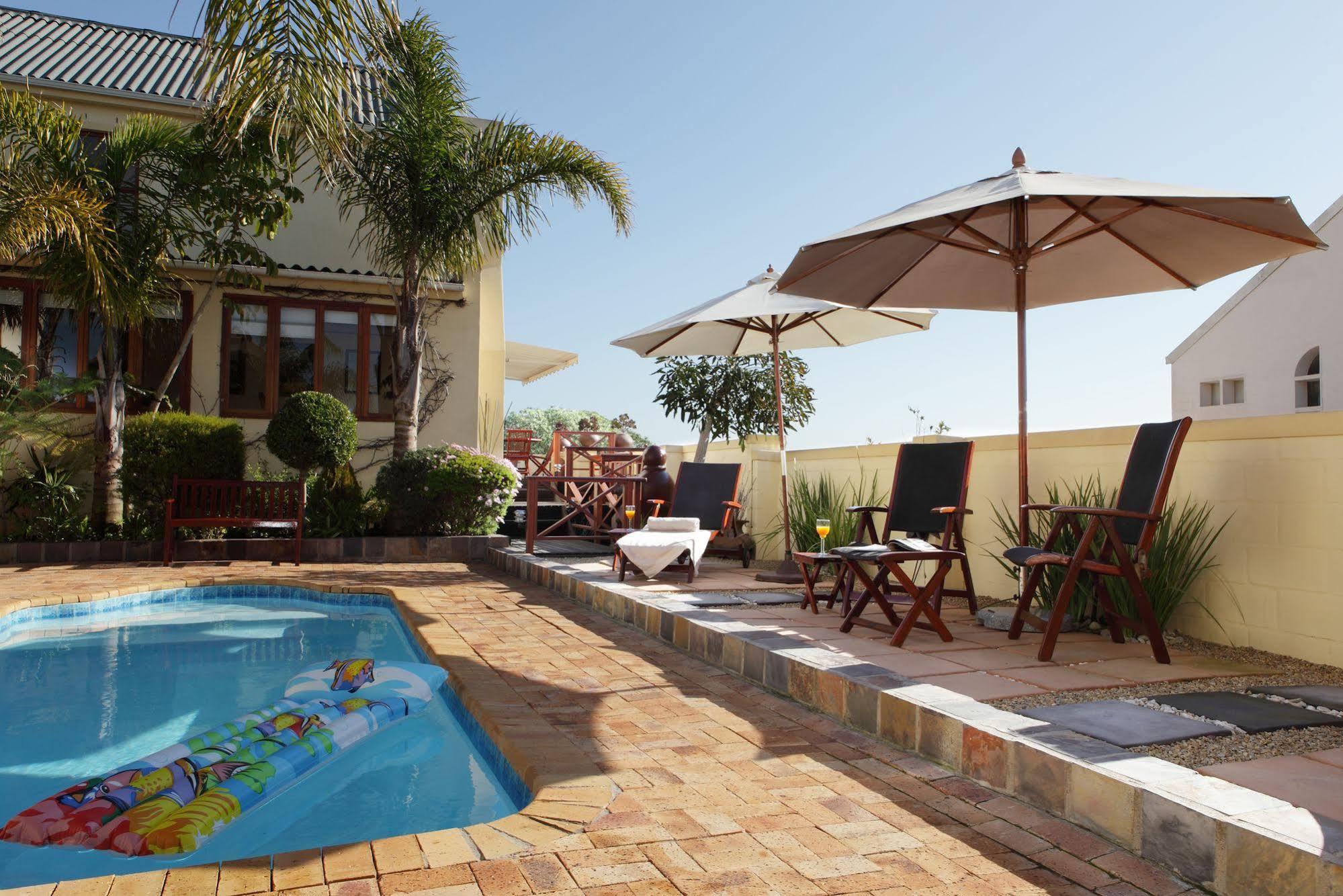 Harrisons House Hotel Langebaan Exterior foto